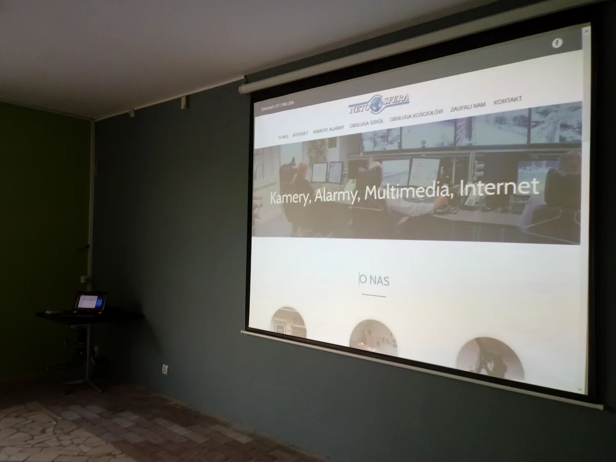 System multimedialny w placówce edukacyjnej